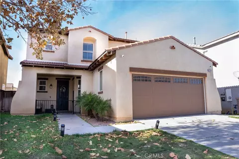 8770 Redondo Ave, Hesperia, CA 92344