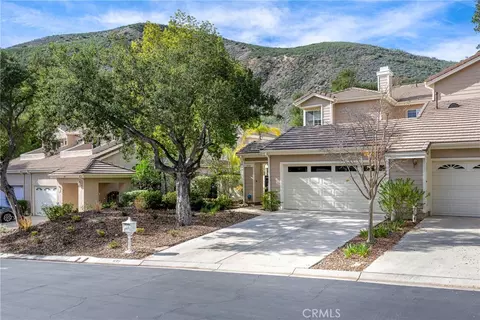 939 Blue Mtn, Westlake Village, CA 91362