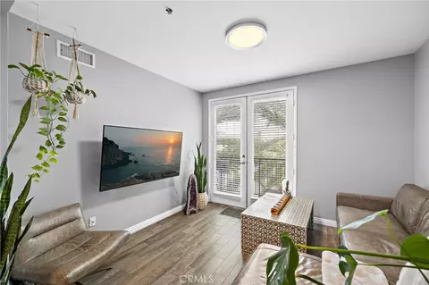 1801 E Katella #4005, Anaheim, CA 92805