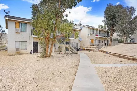 Exterior - 17802 Quantico, Apple Valley, CA 92307 photo 2 of 7