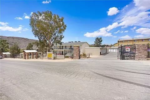 Exterior - 17802 Quantico, Apple Valley, CA 92307 photo 7 of 7