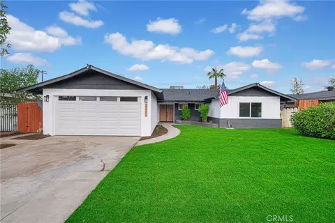 25556 Lomas Verdes, Loma Linda, CA 92354