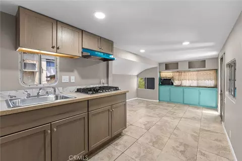 775 E Foothill #14, Rialto, CA 92376