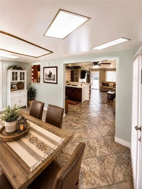Dining - 1620 Church, Barstow, CA 92311 photo 1 of 3