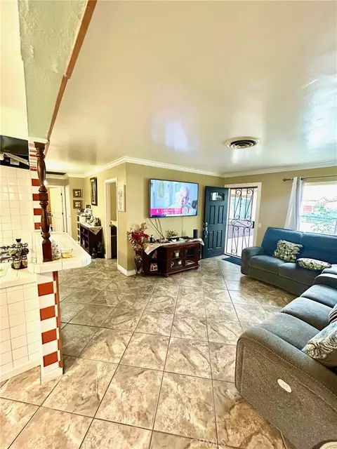 Living - 1620 Church, Barstow, CA 92311 photo 1 of 1
