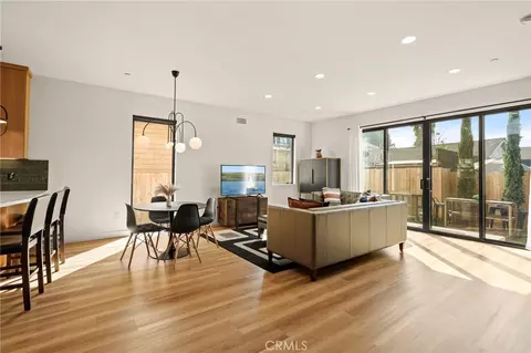 1916 W Court St, Los Angeles, CA 90026