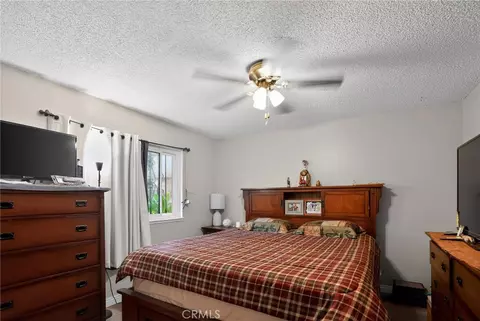 Bedroom - 2588 Byron, Highland, CA 92346 photo 4 of 5