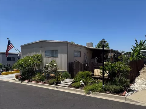 2755 Arrow Hwy #28, La Verne, CA 91750