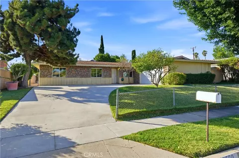 1560 N Vista Ave, Rialto, CA 92376