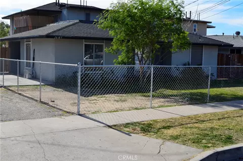 26853 9th St, Highland, CA 92346