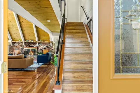 Entry Way - 1296 Calgary Dr, Lake Arrowhead, CA 92352 photo 1 of 4