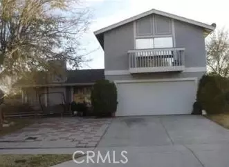 943 W Valencia St, Rialto, CA 92376