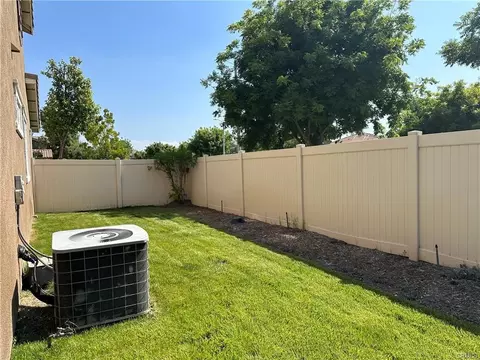 Exterior - 1237 Sherry, Redlands, CA 92374 photo 4 of 7