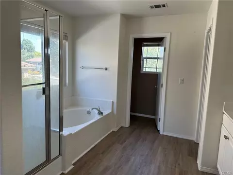 Bath - 1237 Sherry, Redlands, CA 92374 photo 2 of 2
