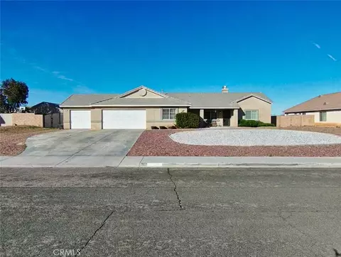 21172 Burgundy, Apple Valley, CA 92308