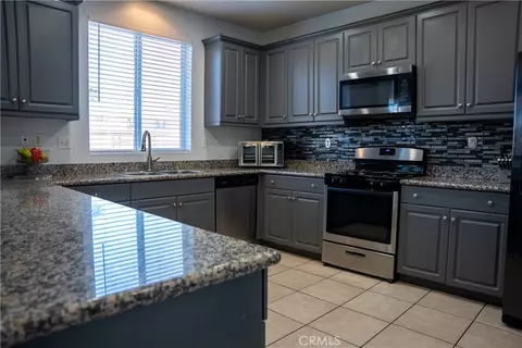 Kitchen - 8738 Redondo Ave, Hesperia, CA 92344 photo 2 of 6