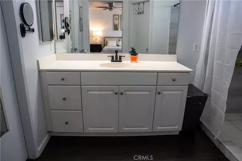 Bath - 8738 Redondo Ave, Hesperia, CA 92344 photo 4 of 7