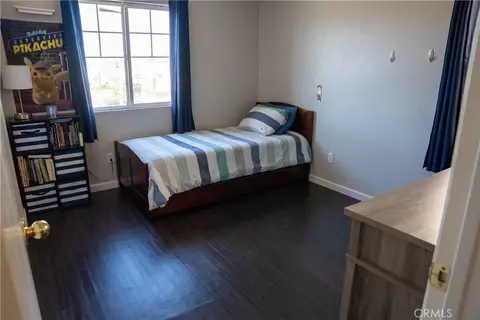 Bedroom - 8738 Redondo Ave, Hesperia, CA 92344 photo 6 of 9