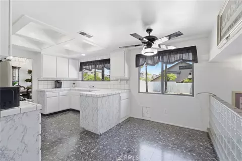 Kitchen - 7055 Mango St, Rancho Cucamonga, CA 91701 photo 4 of 4