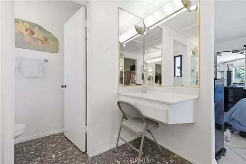 Bath - 7055 Mango St, Rancho Cucamonga, CA 91701 photo 3 of 5