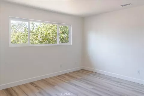 Bedroom - 17820 Sycamore St, Hesperia, CA 92345 photo 3 of 4