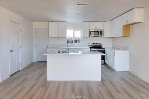 Other - 17820 Sycamore St, Hesperia, CA 92345 photo 1 of 6