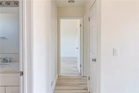 Entry Way - 17820 Sycamore St, Hesperia, CA 92345 photo 1 of 1