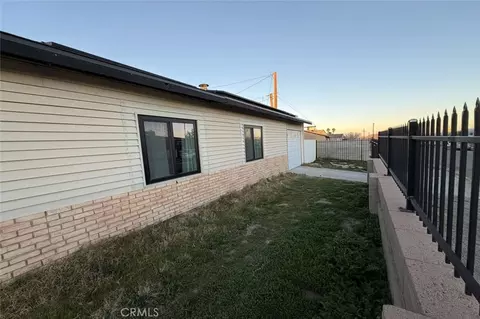 Exterior - 611 Lillian Dr, Barstow, CA 92311 photo 3 of 3