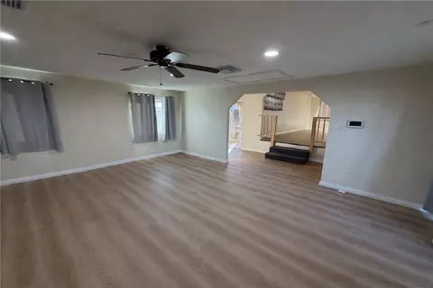 Living - 611 Lillian Dr, Barstow, CA 92311 photo 4 of 4