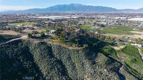 View/Area - 11251 Laurel, Bloomington, CA 92316 photo 6 of 13