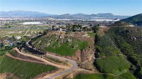 View/Area - 11251 Laurel, Bloomington, CA 92316 photo 3 of 13