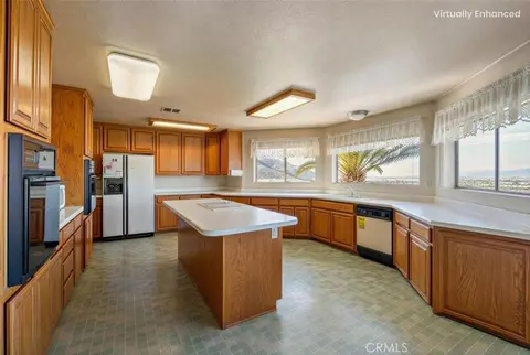 Kitchen - 11251 Laurel, Bloomington, CA 92316 photo 1 of 1