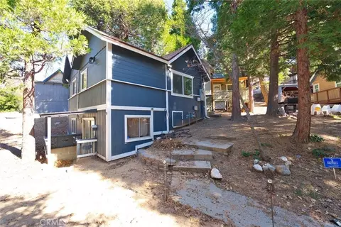 Exterior - 29083 Hook Crk, Cedar Glen, CA 92321 photo 2 of 15