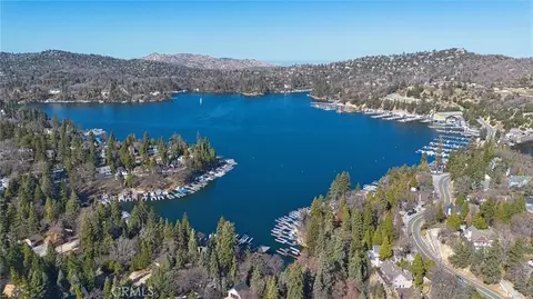 View/Area - 29083 Hook Crk, Cedar Glen, CA 92321 photo 1 of 6