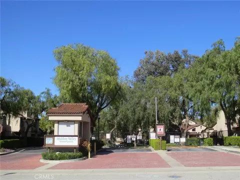 17 Rock Cliff Pl, Phillips Ranch, CA 91766