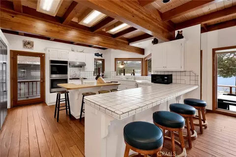 Kitchen - 251 N Eureka Dr, Big Bear Lake, CA 92315 photo 1 of 4