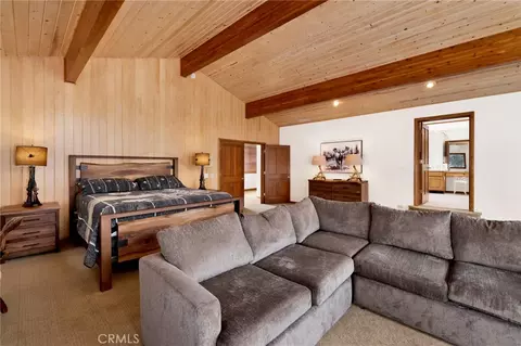 Bedroom - 251 N Eureka Dr, Big Bear Lake, CA 92315 photo 7 of 11