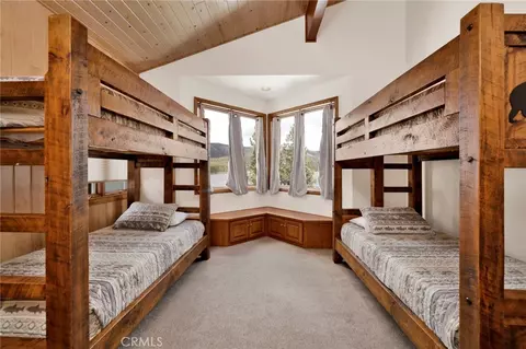 Bedroom - 251 N Eureka Dr, Big Bear Lake, CA 92315 photo 9 of 11