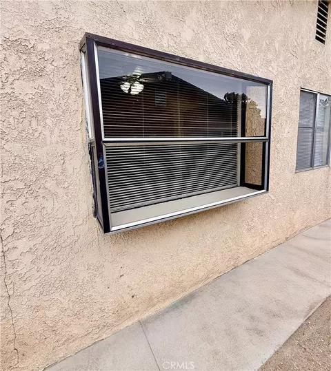 305 Beverly Ave, Barstow, CA 92311 photo 19