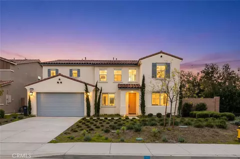 32813 Oakland, Winchester, CA 92596