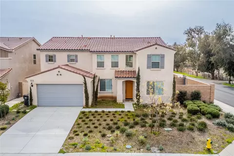32813 Oakland, Winchester, CA 92596