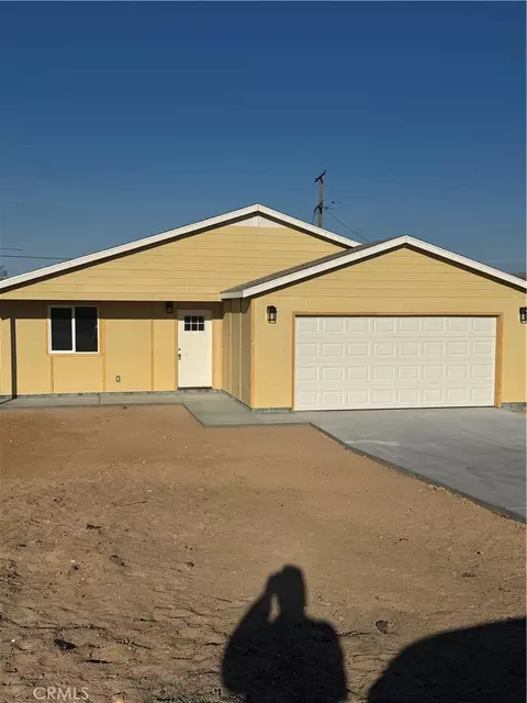 6013 Encelia Dr, Twentynine Palms, CA 92277