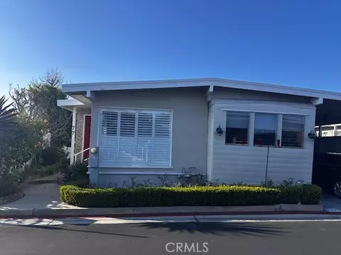 77 Yorktown, Newport Beach, CA 92660
