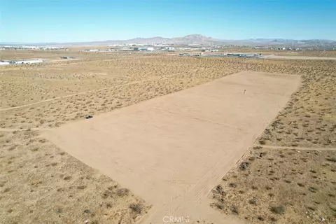 7 Jonathan St, Adelanto, CA 92301 photo 6