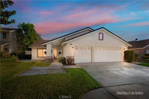 7787 Gold Buckle Ct, Highland, CA 92346