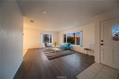 Living - 26763 Cumberland, Helendale, CA 92342 photo 3 of 4