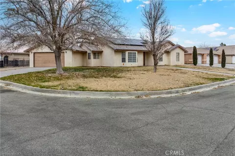 14926 Rivers Edge Rd, Helendale, CA 92342