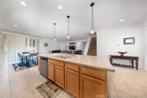 Entry Way - 1102 Moraga Ave, Perris, CA 92571 photo 5 of 8