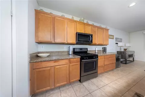 Kitchen - 1102 Moraga Ave, Perris, CA 92571 photo 4 of 4