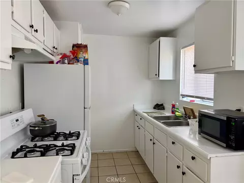 421 Devener, Riverside, CA 92507 photo 7